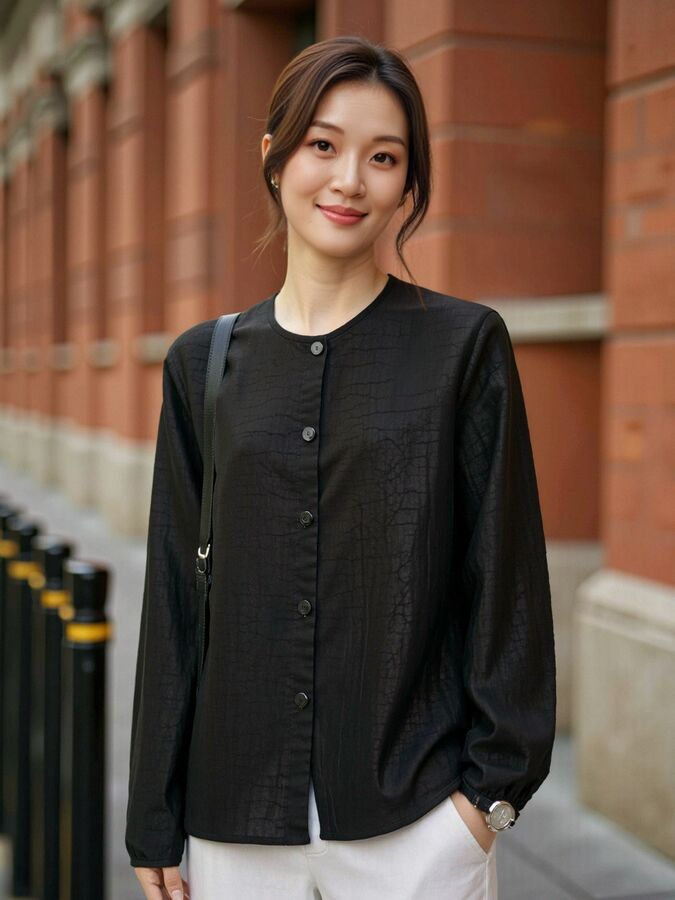 Heavyweight silk long sleeve shirt in black