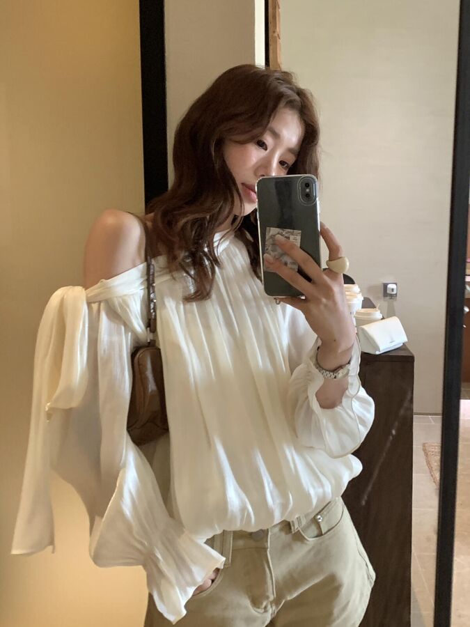 French Asymmetric One-Shoulder Satin Top view 4