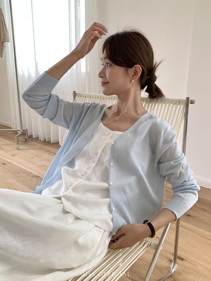 Korean long sleeve knit cardigan