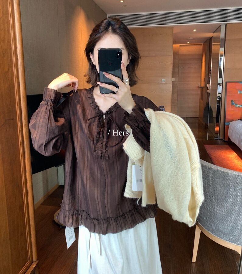 Ruffle Tie Long Sleeve Blouse view 7