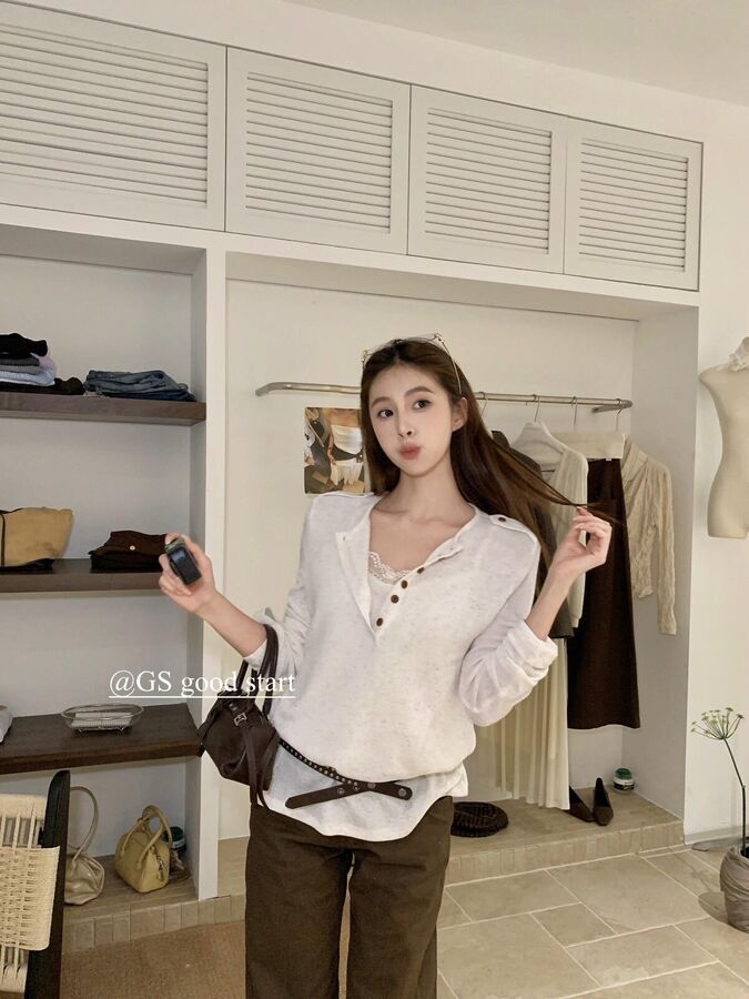 Korean Lace Panel V-Neck Long Sleeve Blouse view 5
