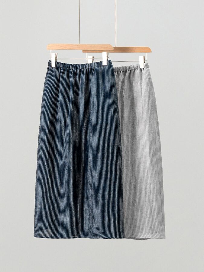 Linen striped midi skirt in navy and beige stripes