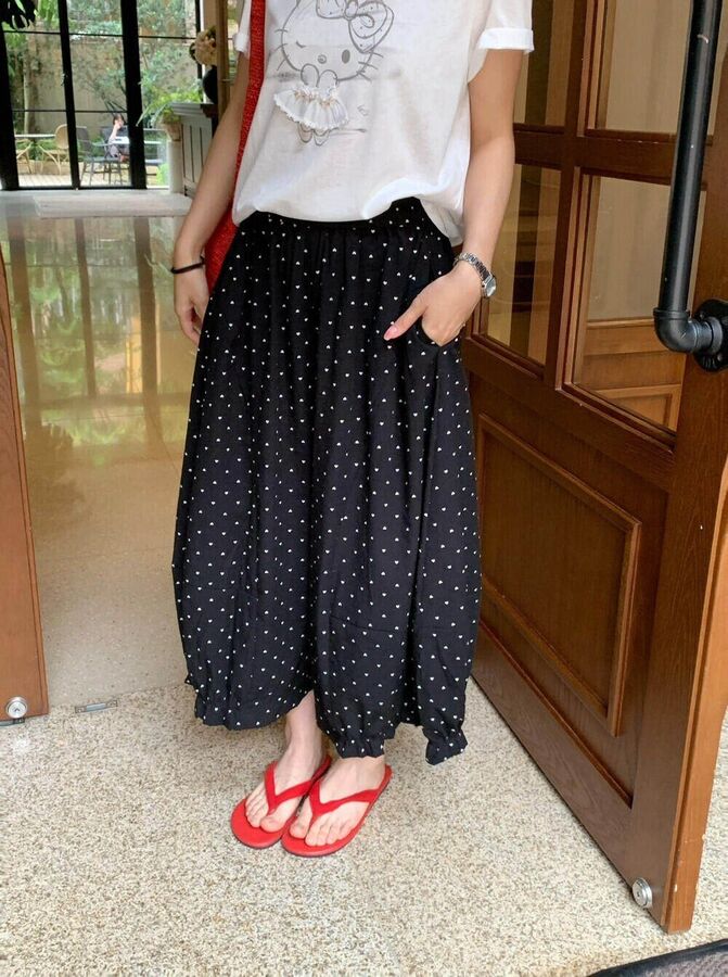 Heart Print Lace Trim Cropped Pants