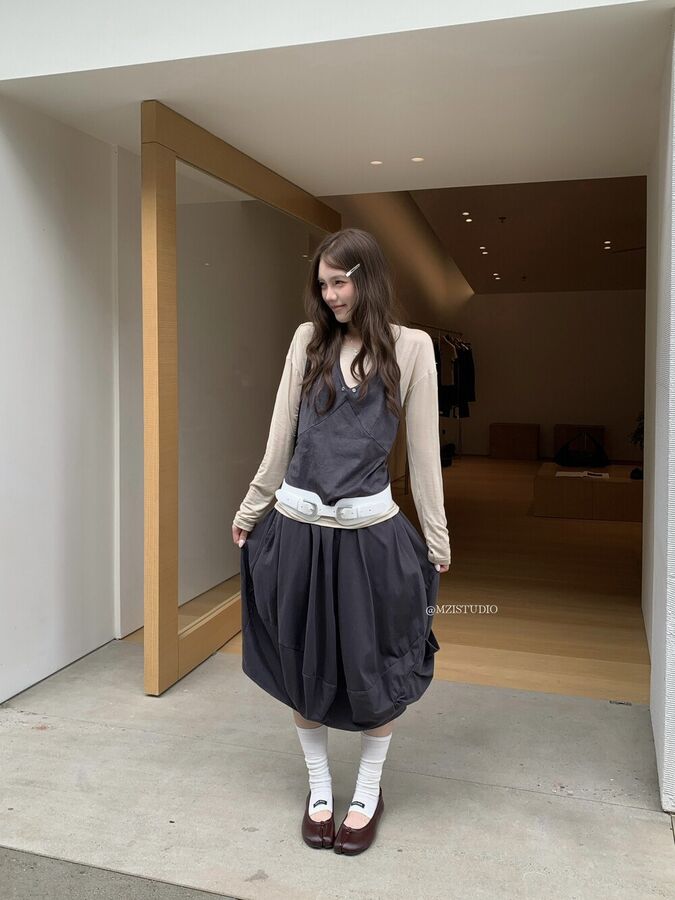 Elastic Waist Bubble Hem Skirt view 5