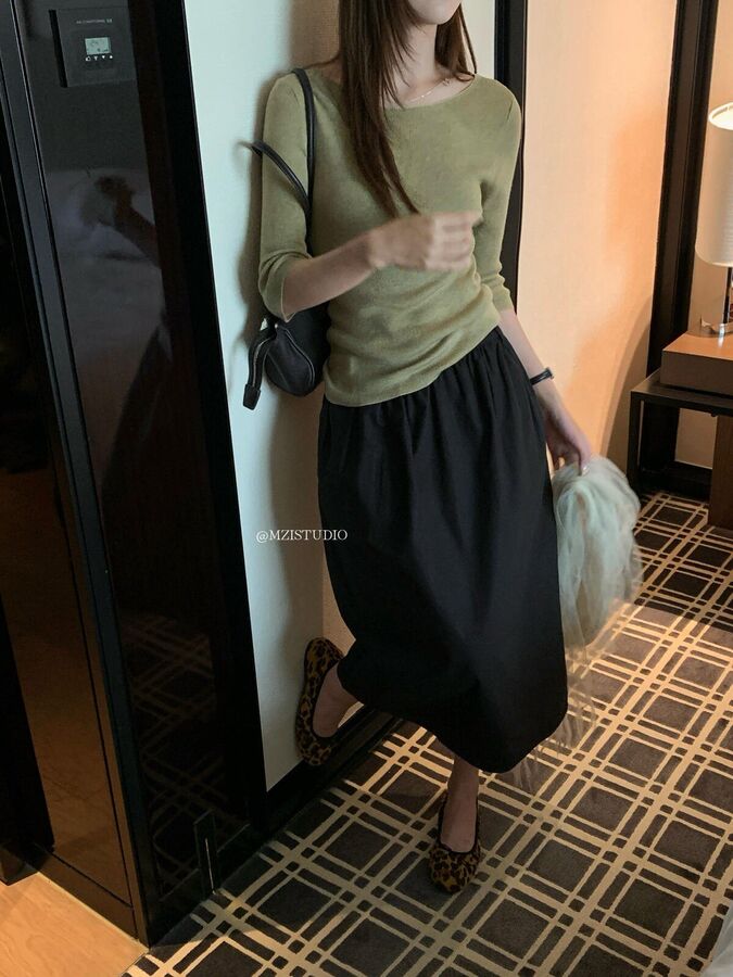 Falda Midi Plisada A-Line Coreana view 3
