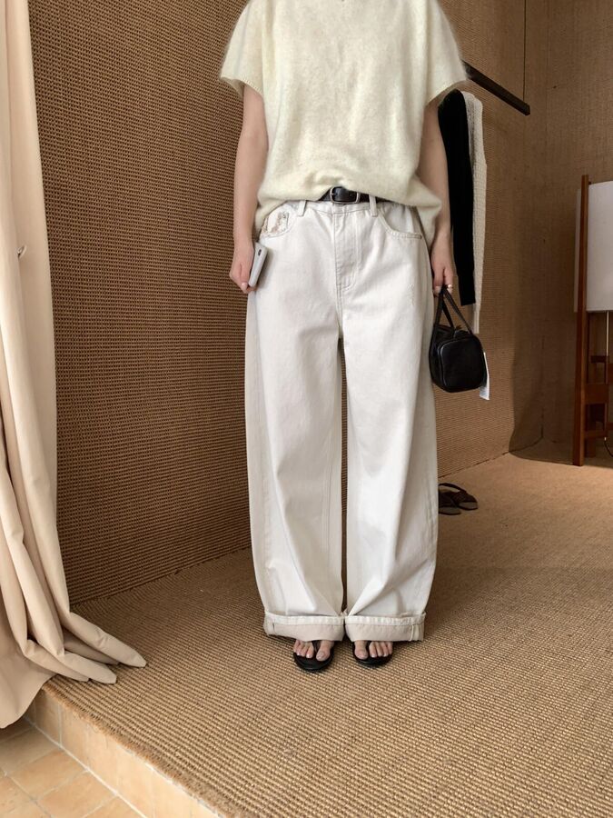 Korean high waist distressed jeans in apricot