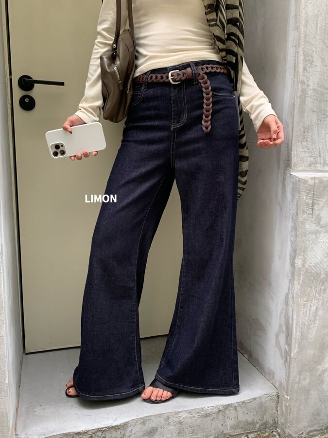 Koreanische High-Waist-Schlagjeans view 3