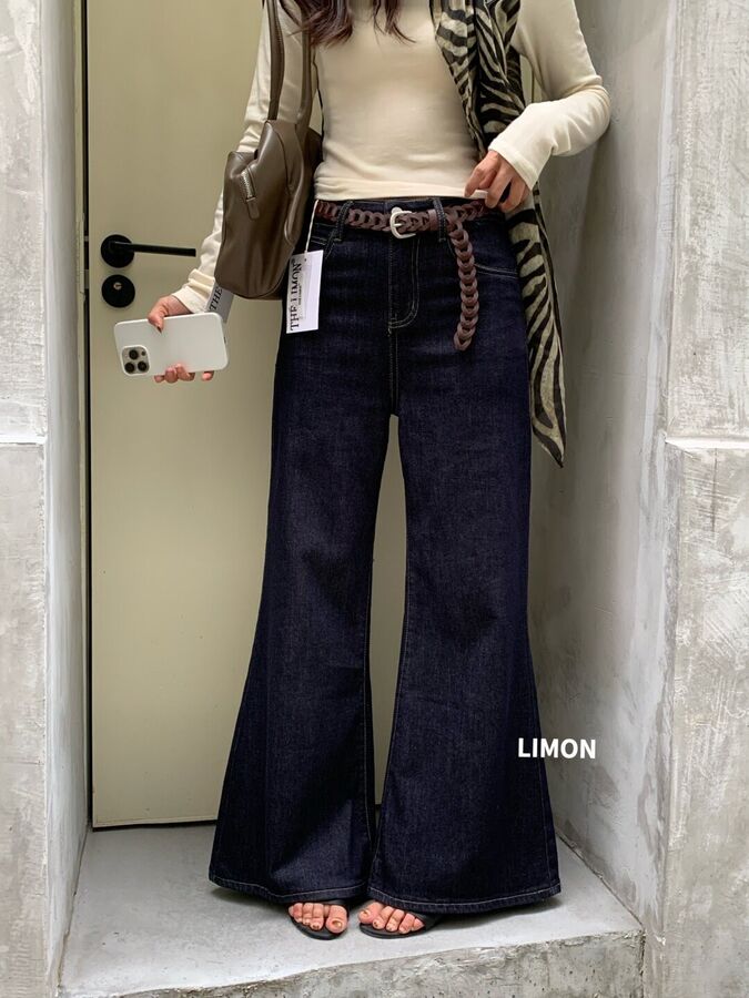 Koreanische High-Waist-Schlagjeans view 6