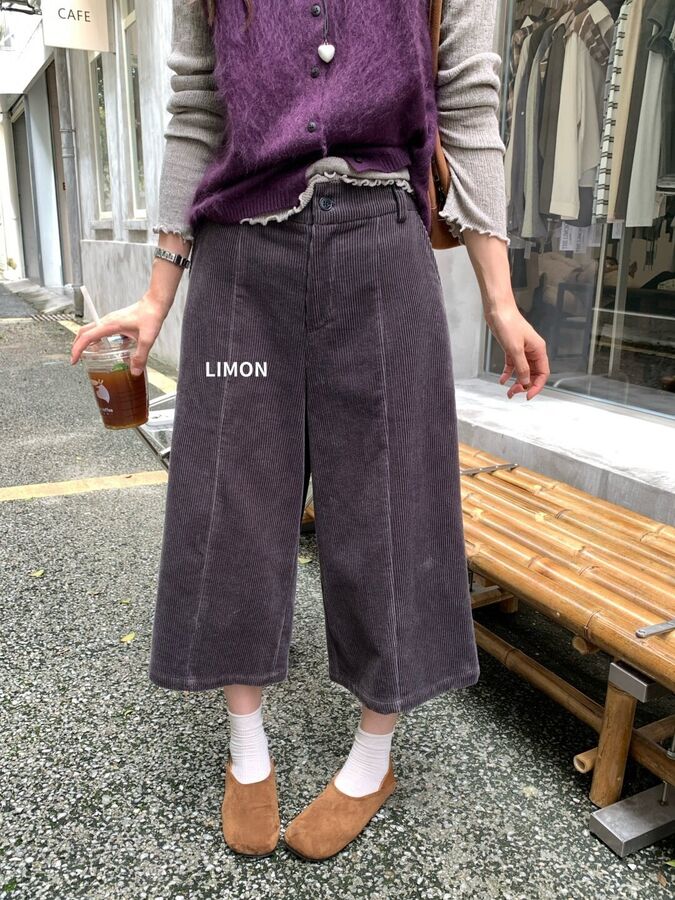 Koreanische Vintage Cordhose mit weitem Bein view 2