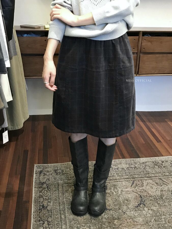Koreanischer Vintage Cordrock mit elastischem Bund view 2