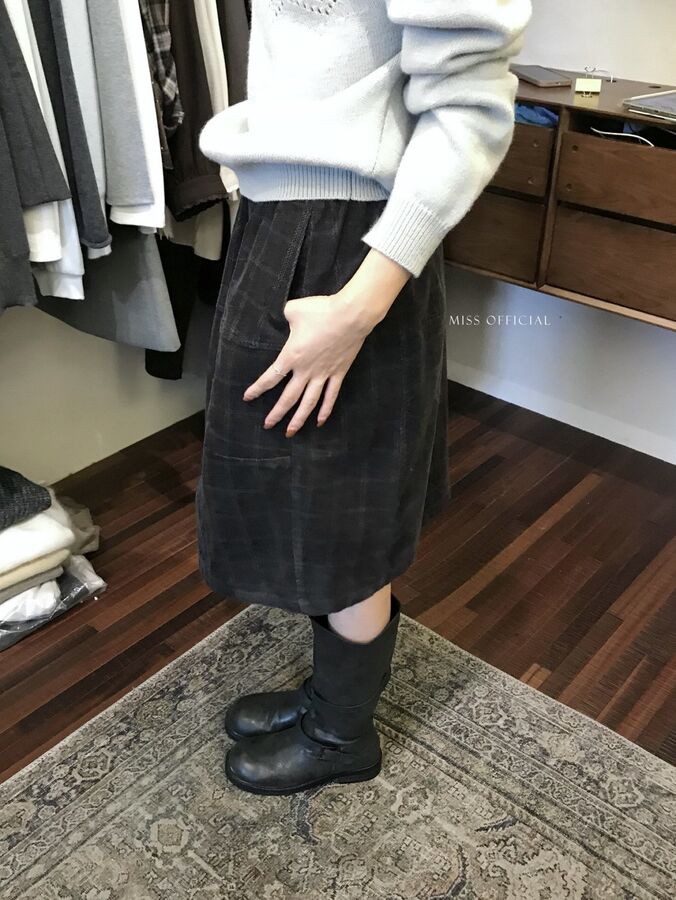 Koreanischer Vintage Cordrock mit elastischem Bund view 4