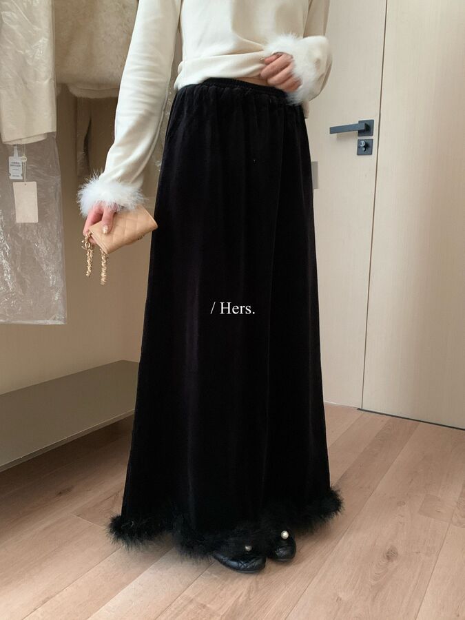 Lazy Velvet A-Line Skirt
