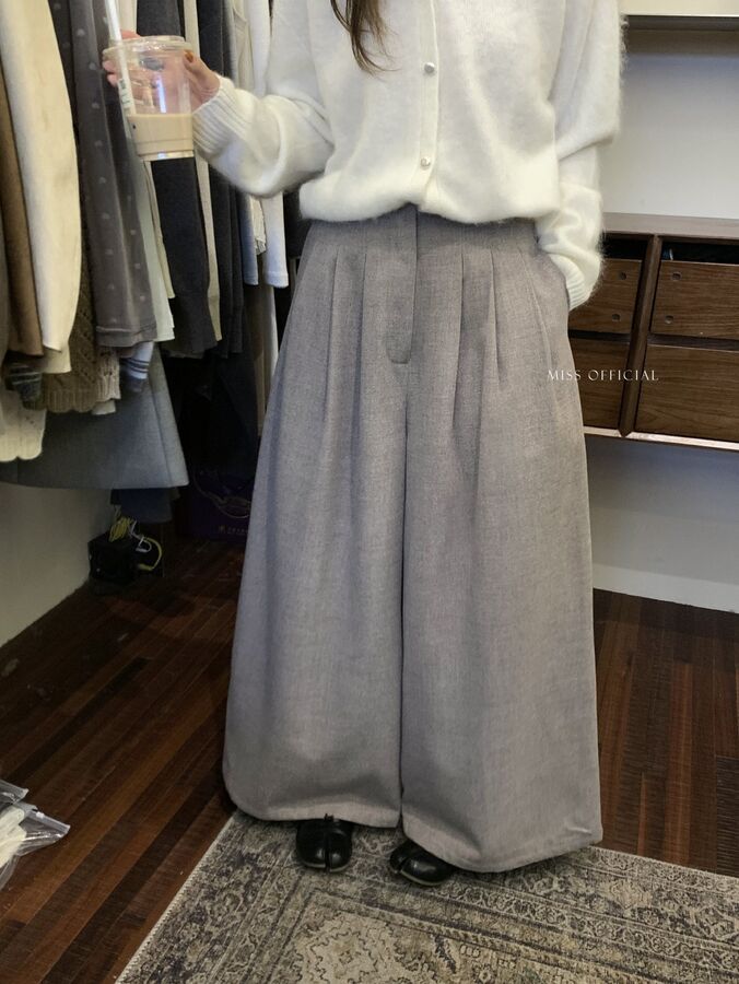 Korean Minimalist Brushed Wide Leg Pants