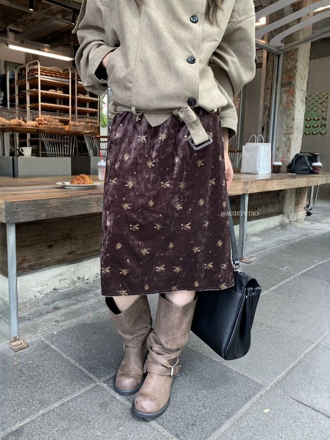 Korean Floral Velvet A-Line Skirt
