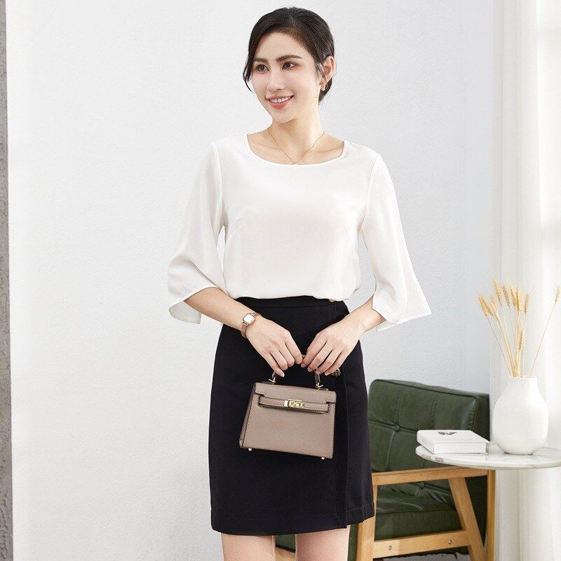 Solid Silk Three Quarter Sleeve Top