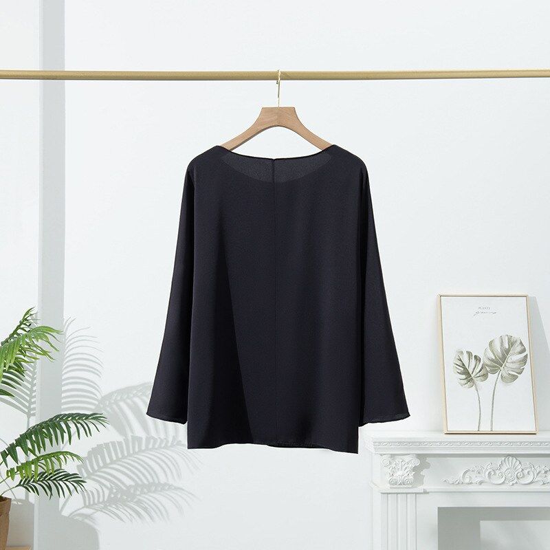 Seiden T-Shirt mit Langarm und Rundhalsausschnitt view 3