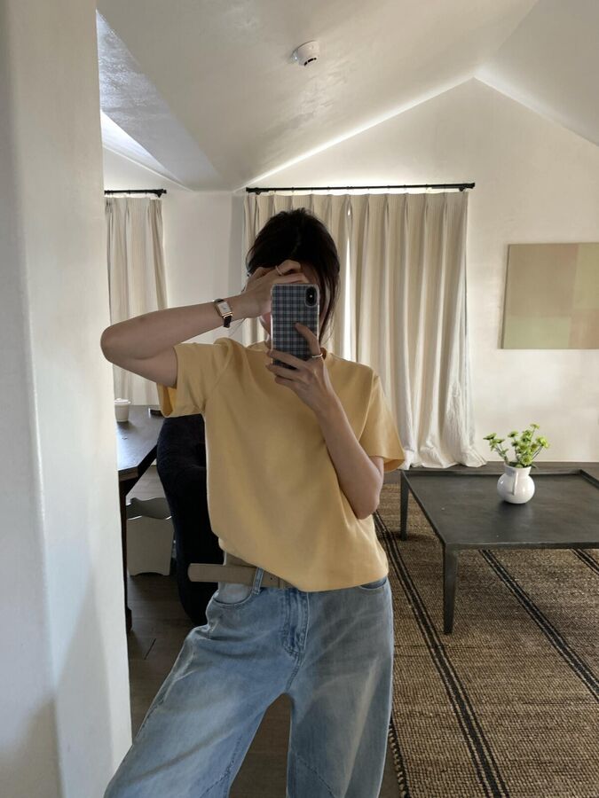 Korean short sleeve T-shirt in multiple colors