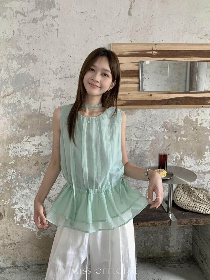 Ruched Layered Cami Top with Ribbon view 2
