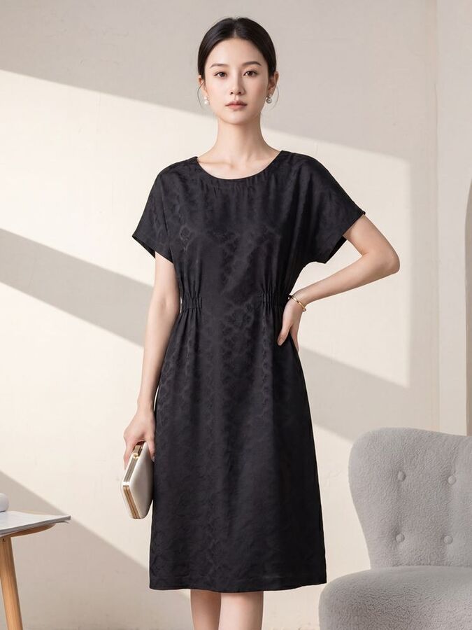 Seiden-Kleid mit Jacquard-Muster in Weiß und kurzem Arm view 4