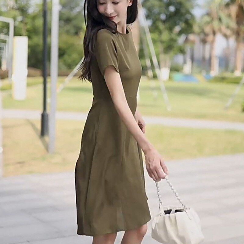 Seiden Midi Kleid mit Kurzarm view 2