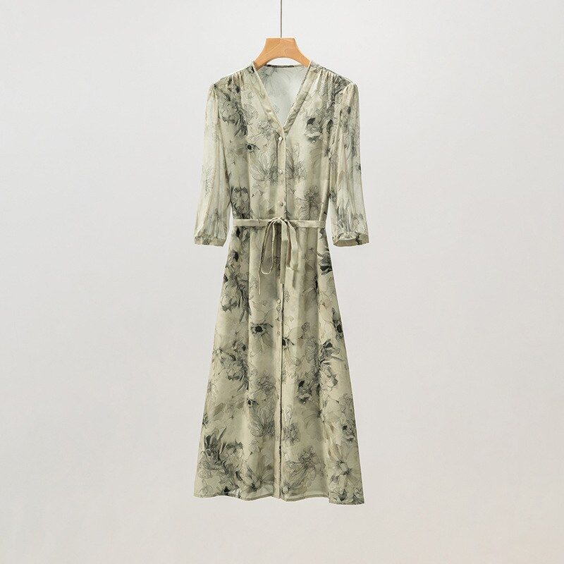 Seidenkleid mit Blumenmuster und Dreiviertelarm view 6