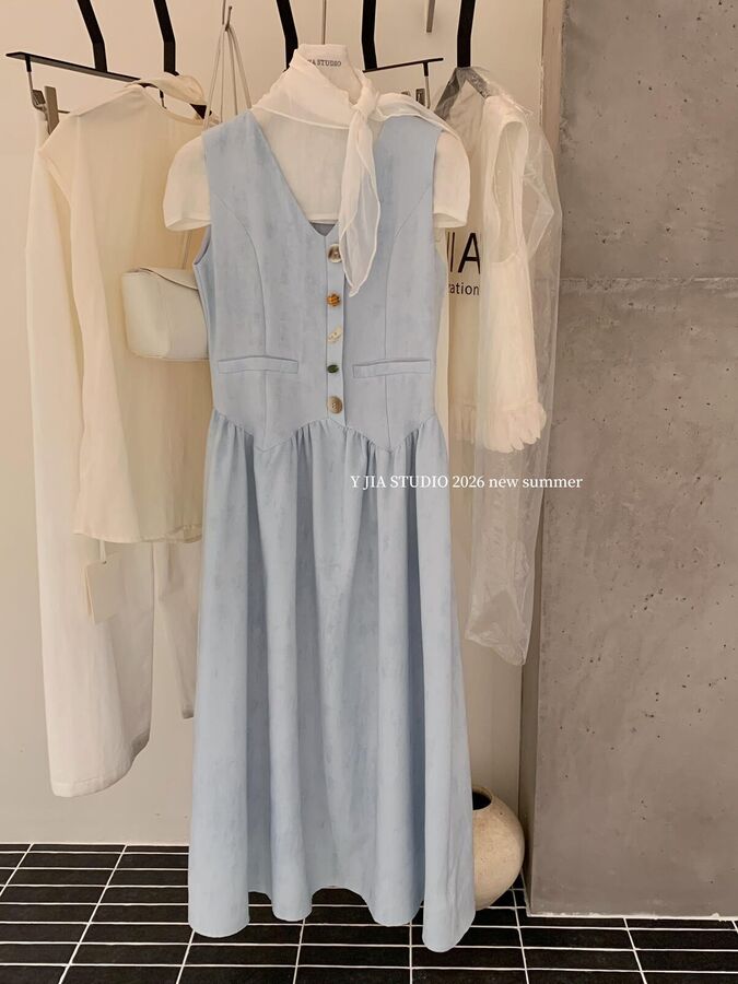 Vestido colete sem mangas francês view 2
