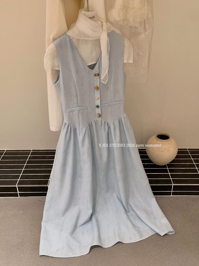 Vestido colete sem mangas francês view 4