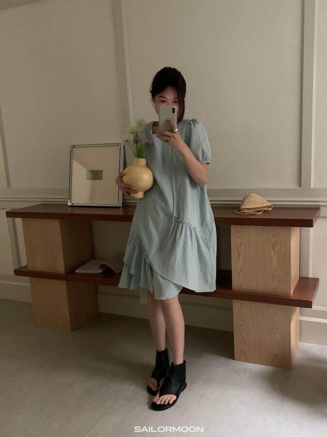 Koreanisches Kleid mit rundem Ausschnitt und Spitzenbesatz view 4