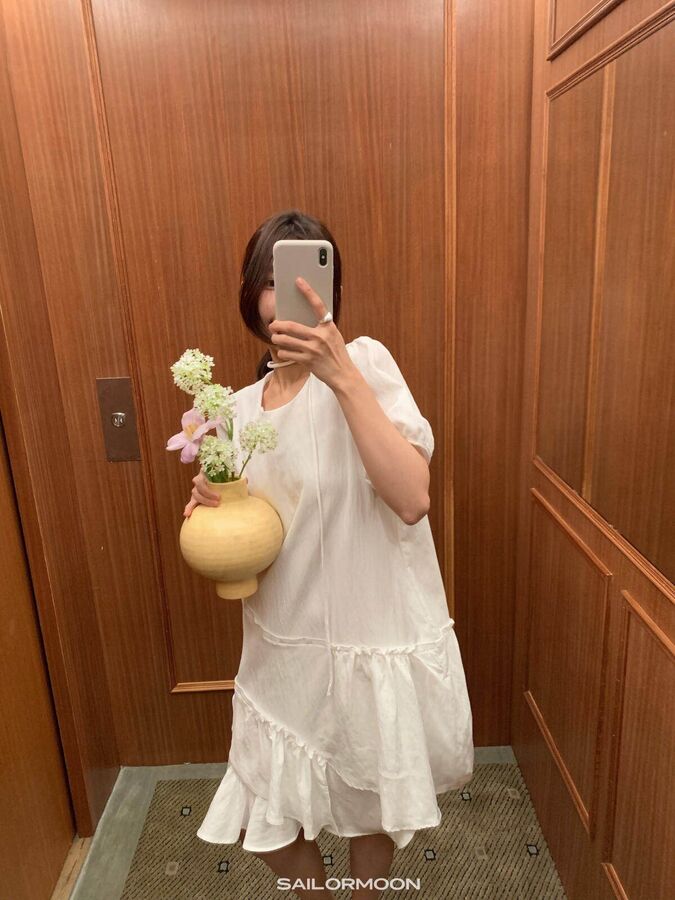Koreanisches Kleid mit rundem Ausschnitt und Spitzenbesatz view 5