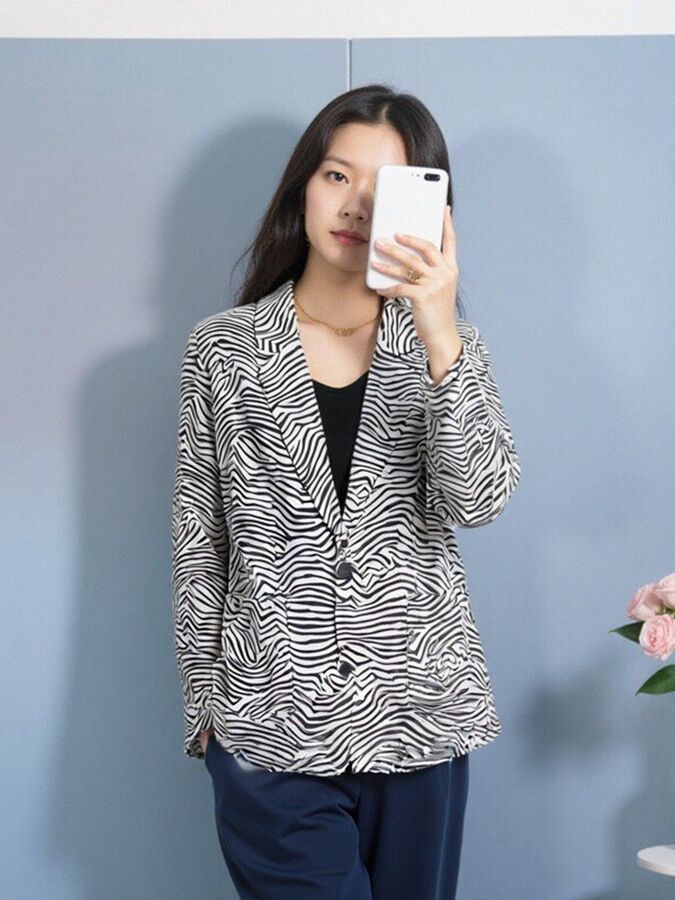 Silk Zebra Print Blazer Long Sleeve view 3