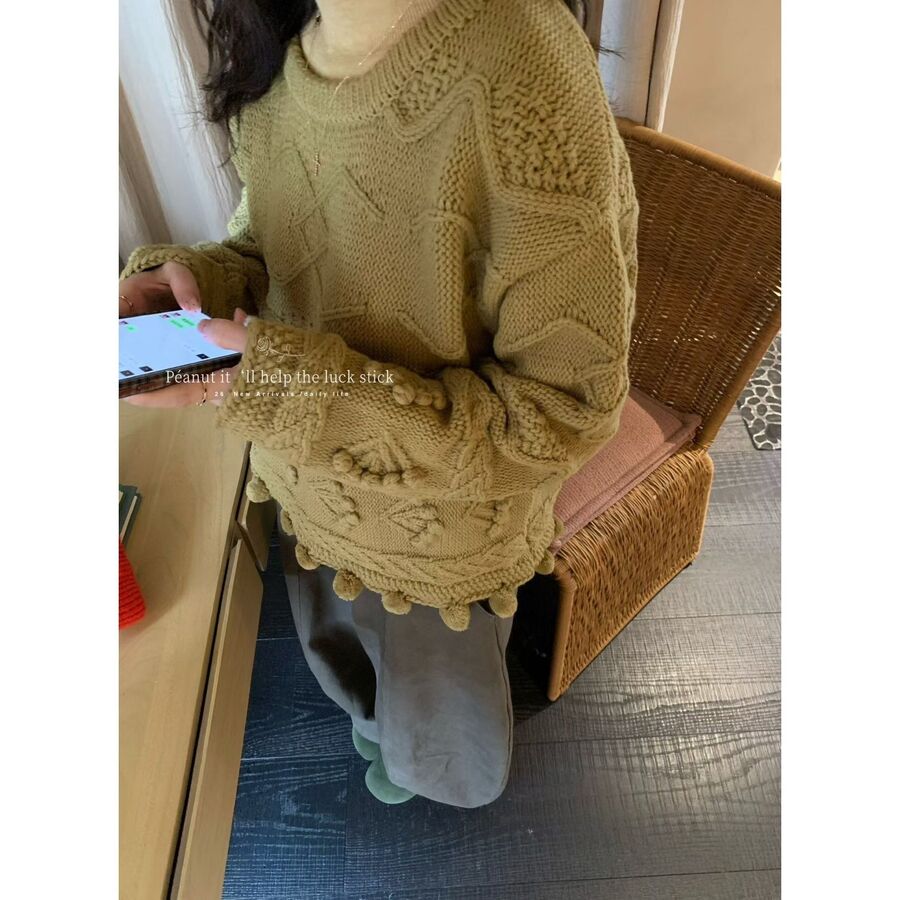 سويتر كوري Lazy مع كرات صوف view 7