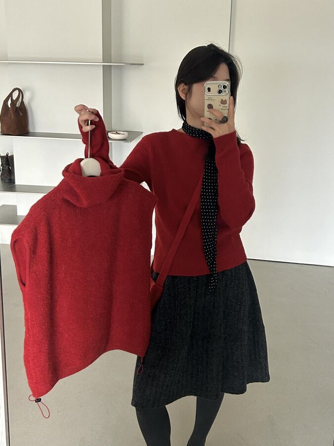 Drawstring Turtleneck Vest and Knit Top Set