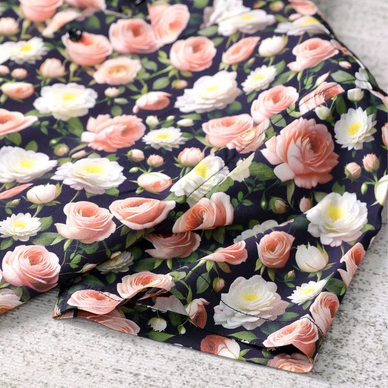 Chemise à manches courtes imprimé floral roses all-over view 4