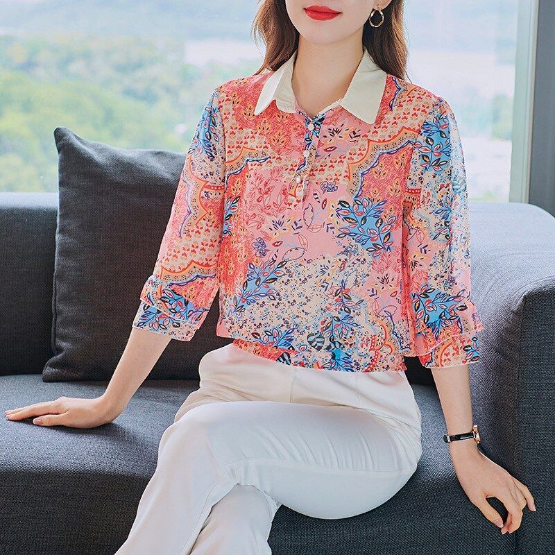Florales Chiffon-Polo-Top mit halbem Arm view 2