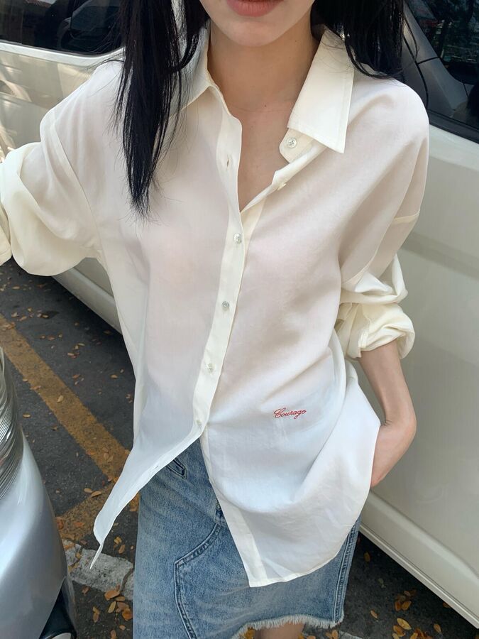 Chemise coréenne brodée à manches longues view 4
