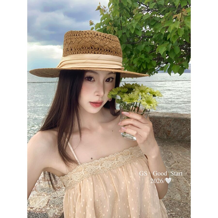 Top camisole en dentelle française à pois view 6