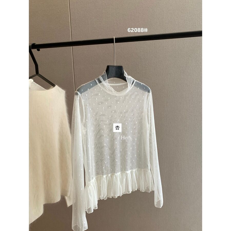 Korean Sweet Heart Polka Dot Lace Top view 6