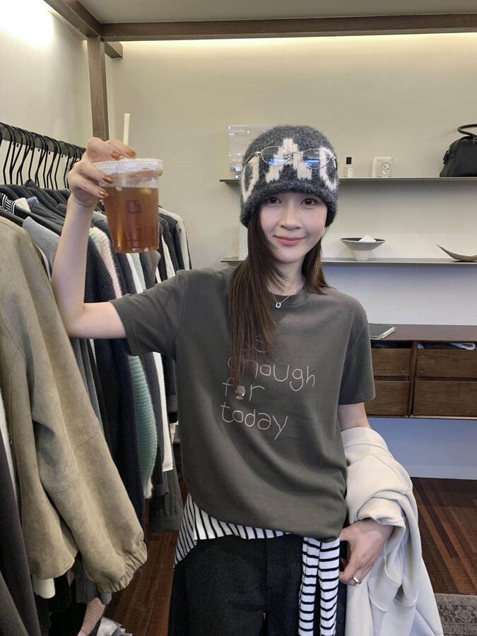 Korean Letter Print Short Sleeve T-Shirt