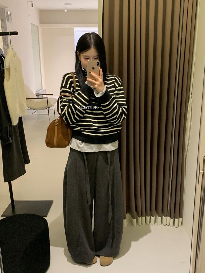 Sweater Turtleneck Half Zip Bergaris view 4