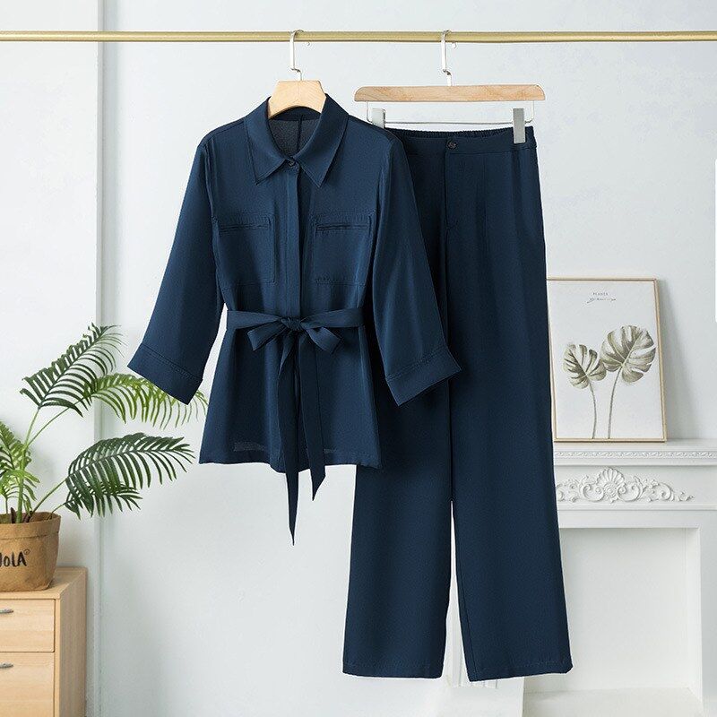 Silk Three-Quarter Sleeve Shirt and Pants Set view 7