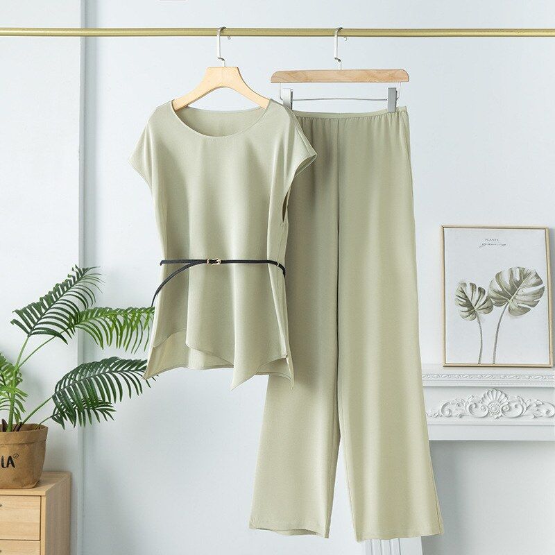 Silk Short Sleeve Top and Pants Set view 7