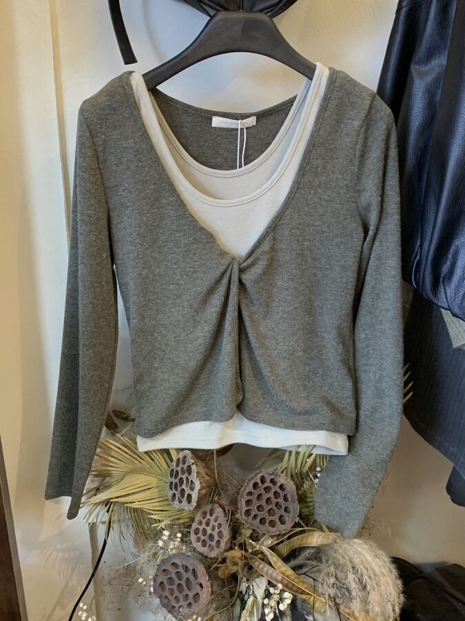 Sleeveless Vest Twist Long Sleeve Top Set view 7