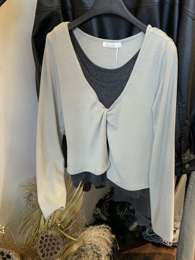 Sleeveless Vest Twist Long Sleeve Top Set view 8